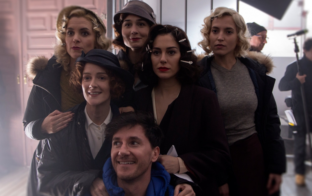 Photography of the main characters of Cable Girls