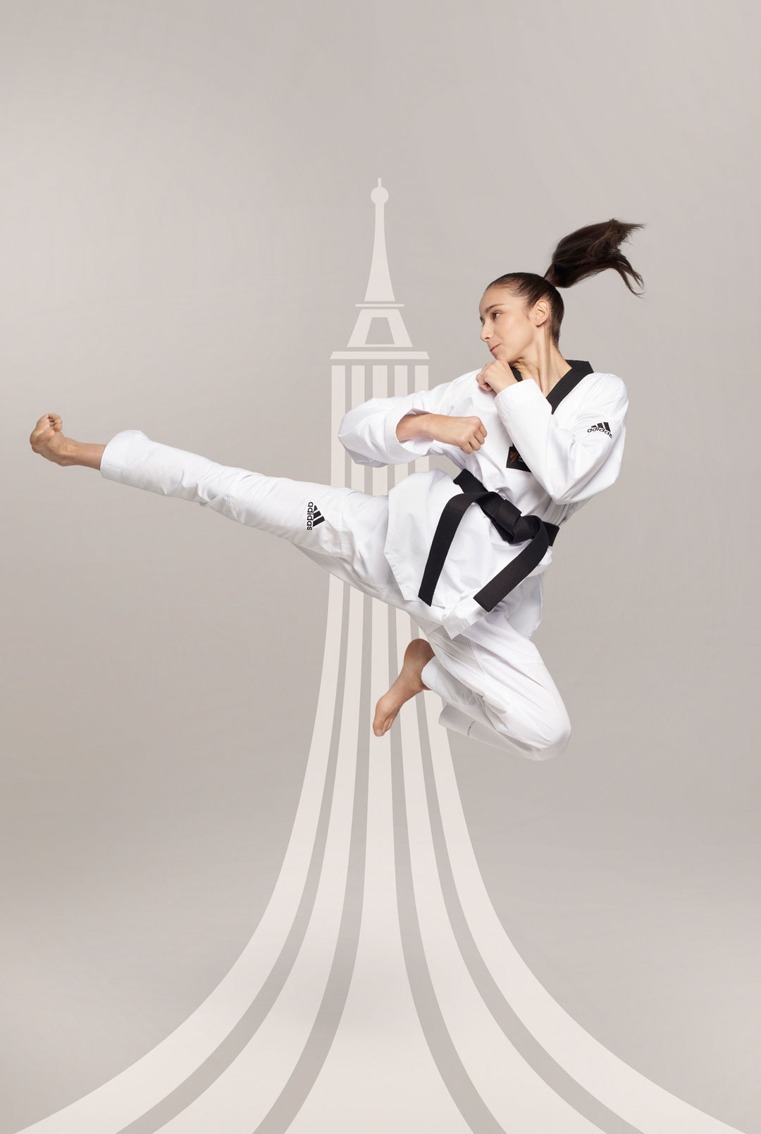Adriana Cerezo, silver at the Tokyo Games, has set her sights high in the french capital