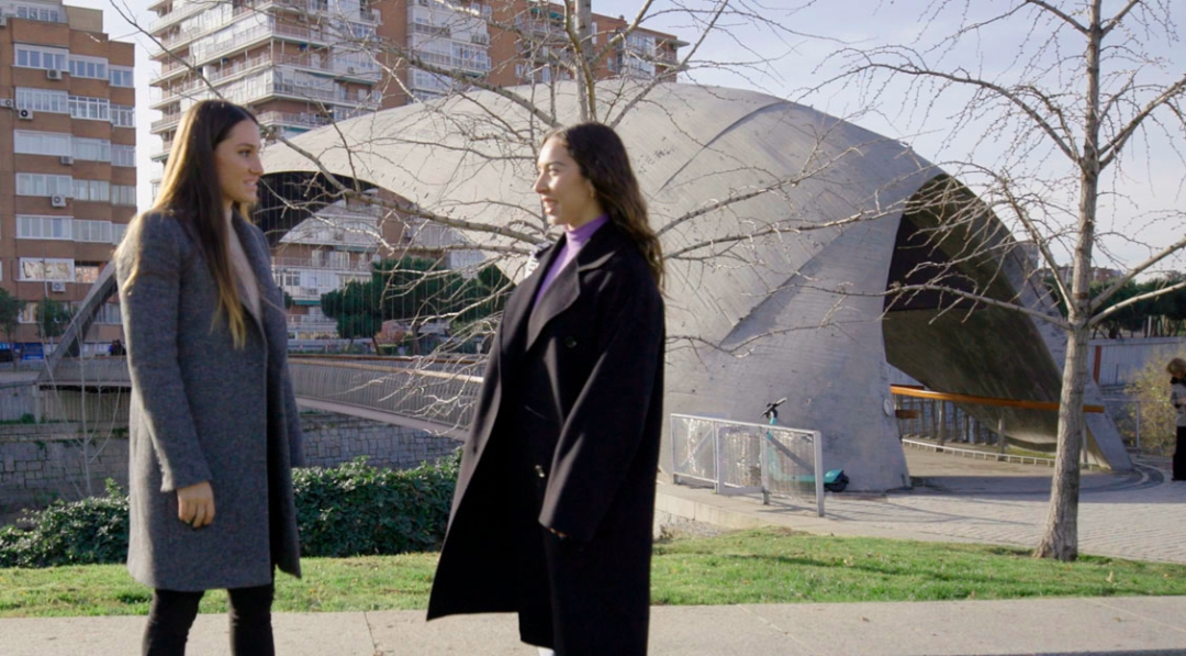 Sarai Gascón y Antía Jácome comparten impresiones en el cuarto episodio de 'Objetivo: París'