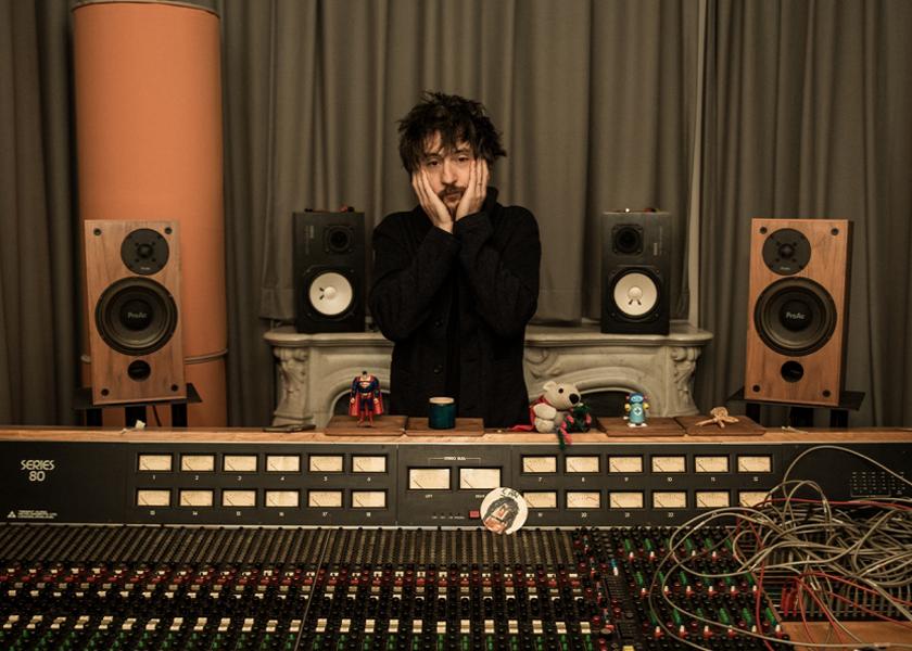 Refree, productor
