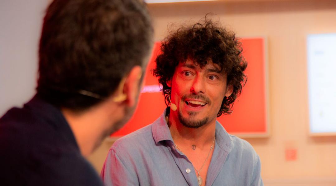 Jesús Carmona, Premio Nacional de Danza 2020, departió en Espacio Iberia con el periodista Carlos del Amor