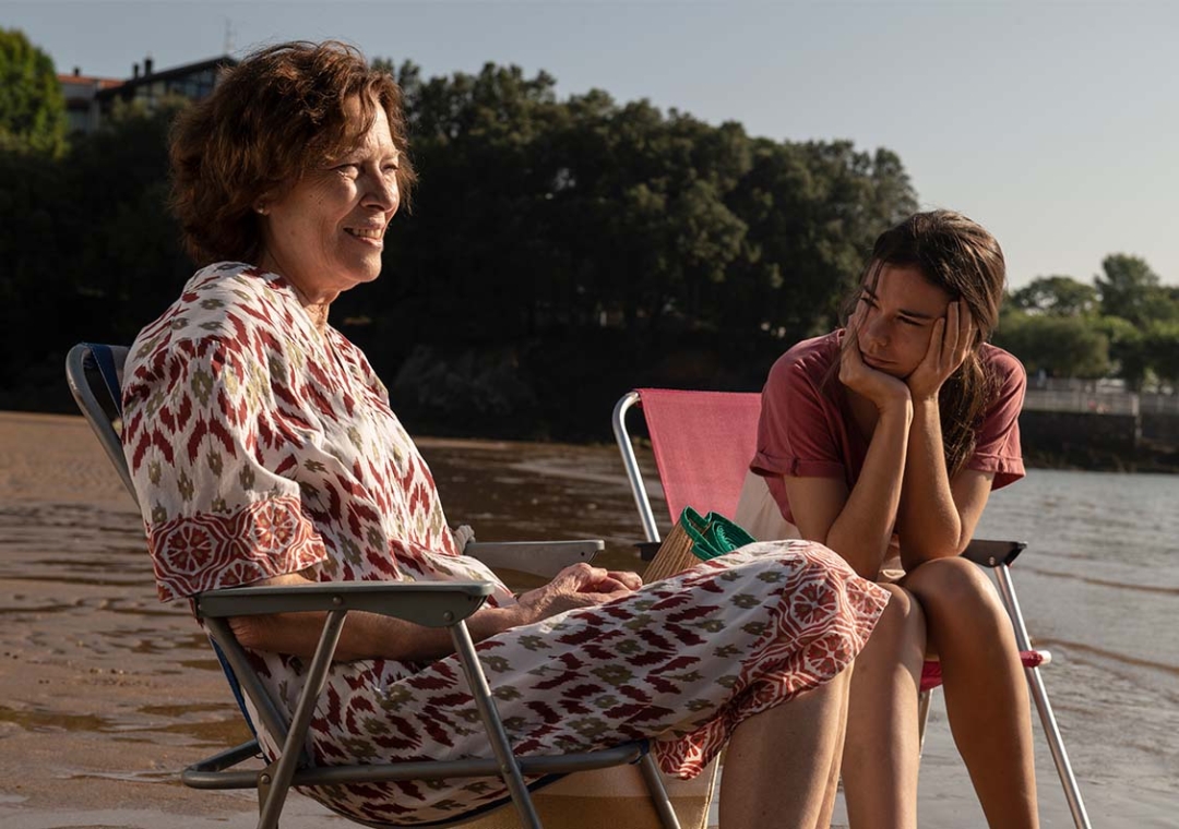 Susi Sánchez y Laia Costa, ambas premiadas en el Festival de Málaga, son madre e hija en ‘Cinco lobitos’