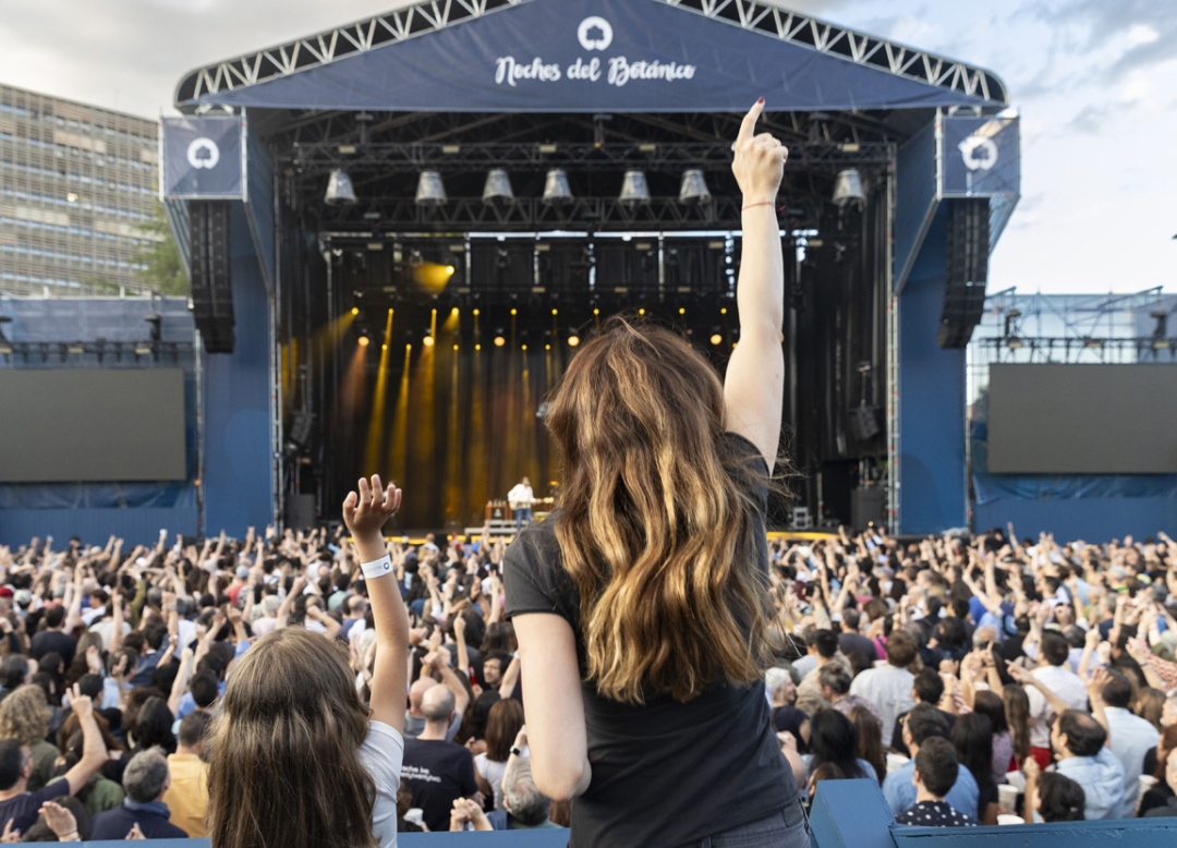 El cartel de Noches del Botánico reunió a 'fans' de la música de todas las edades